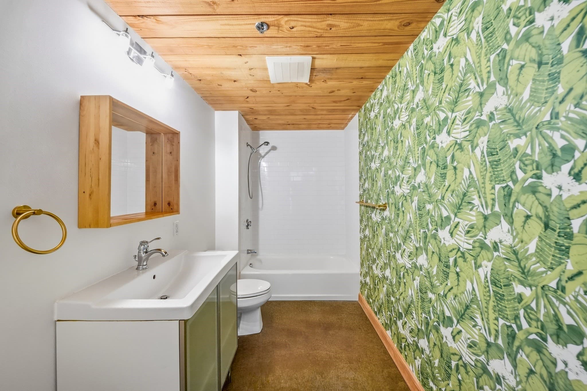 Condominium at 120 Holmes St # 312, Quincy MA 02171, Quincy, photo 19 of 27