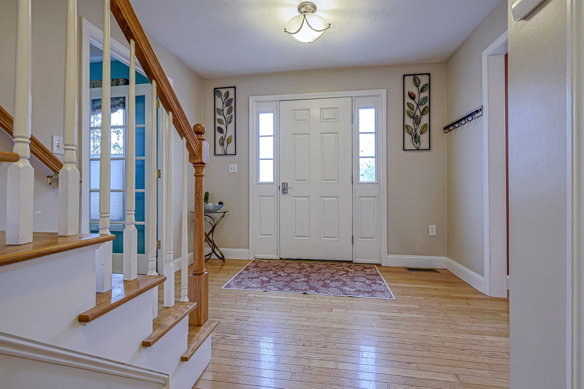 Single Family Residence at 91 Edgewood Ave, Haverhill MA 01832, Haverhill, photo 2 of 35