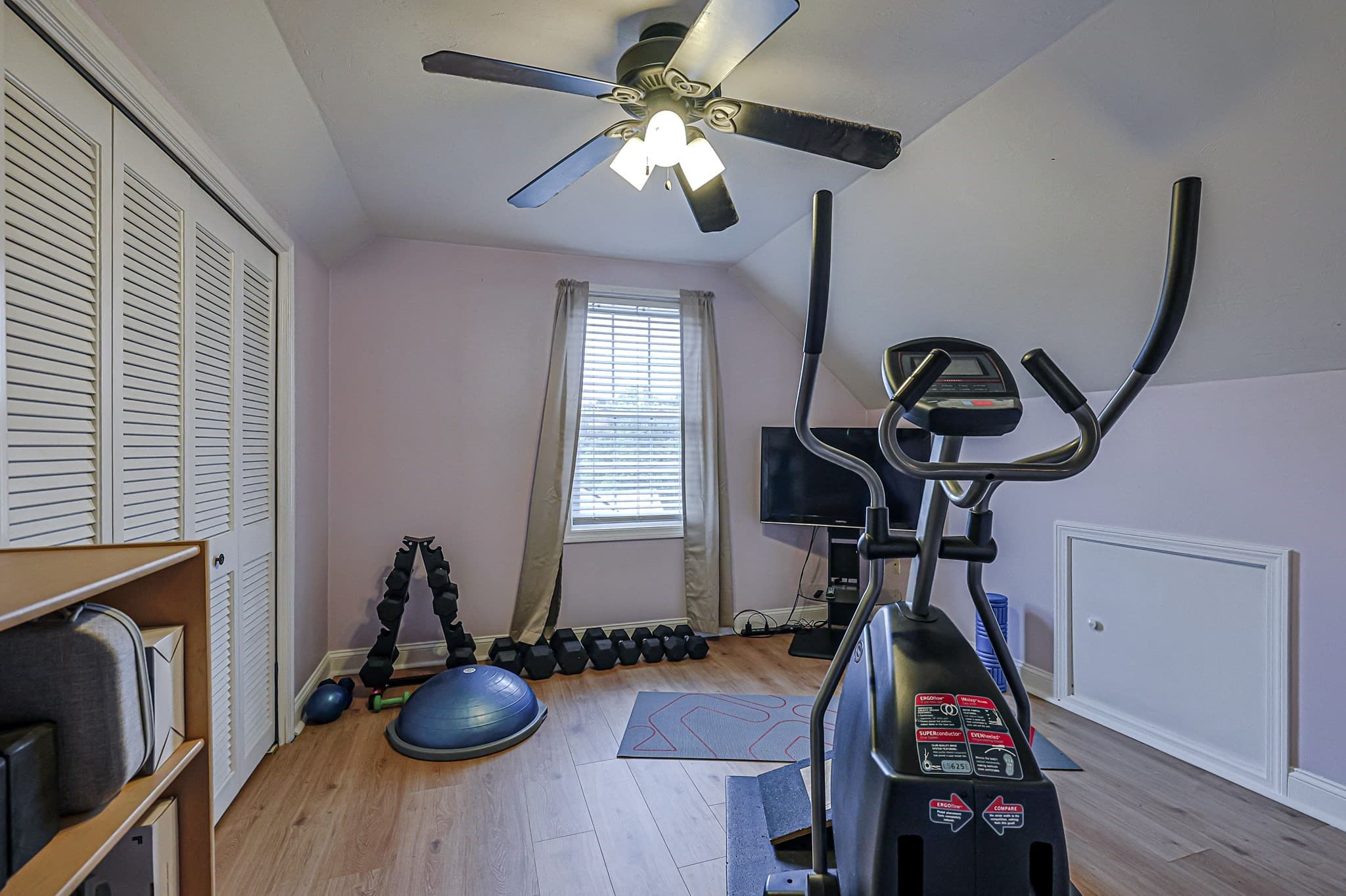 Single Family Residence at 91 Edgewood Ave, Haverhill MA 01832, Haverhill, photo 22 of 35