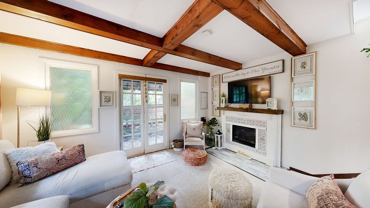 Single Family Residence at 43 Bertine St, Bellingham MA 02019, Bellingham, photo 3 of 39