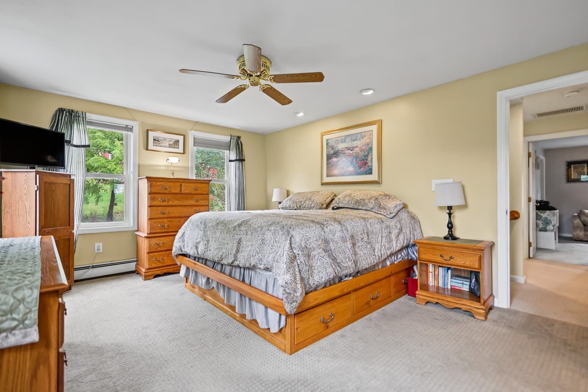 Single Family Residence at 23 Almeda Street, Haverhill MA 01830, Haverhill, photo 35 of 42