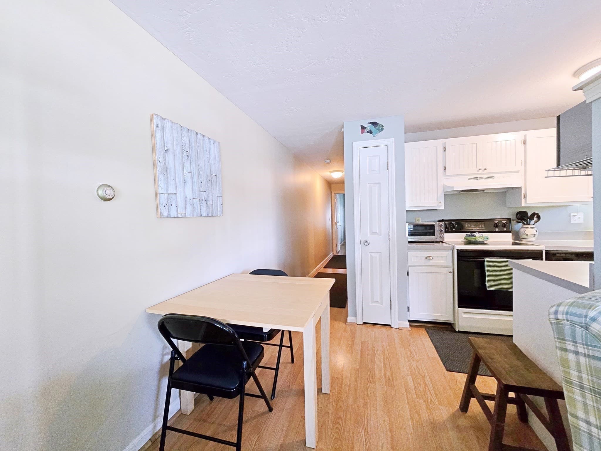 Condominium at 190 Route 6a # 4B, Orleans MA 02653, photo 13 of 31