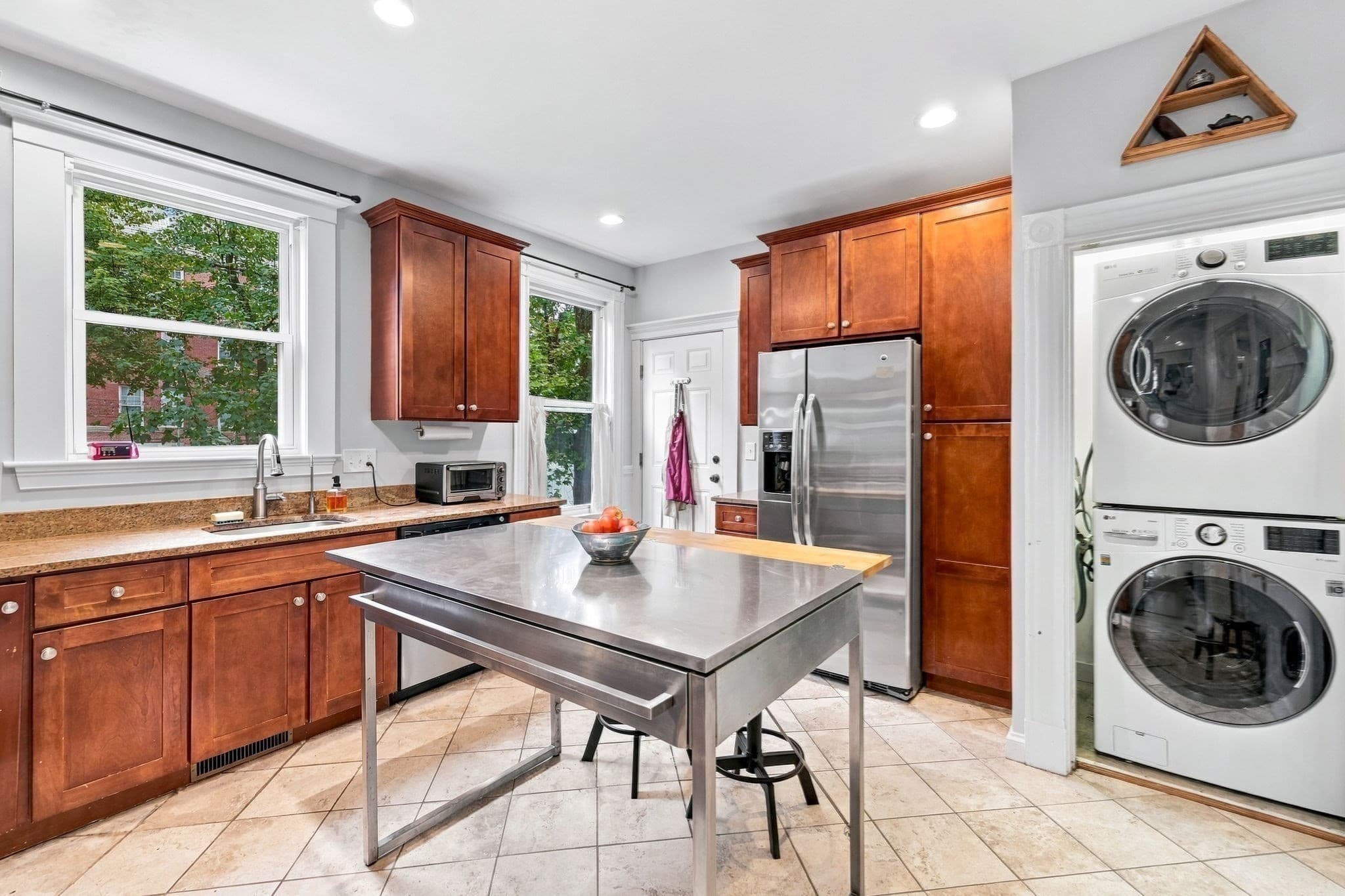 Condominium at 22 Hewlett St # 1, Boston MA 02131, Boston, photo 17 of 29