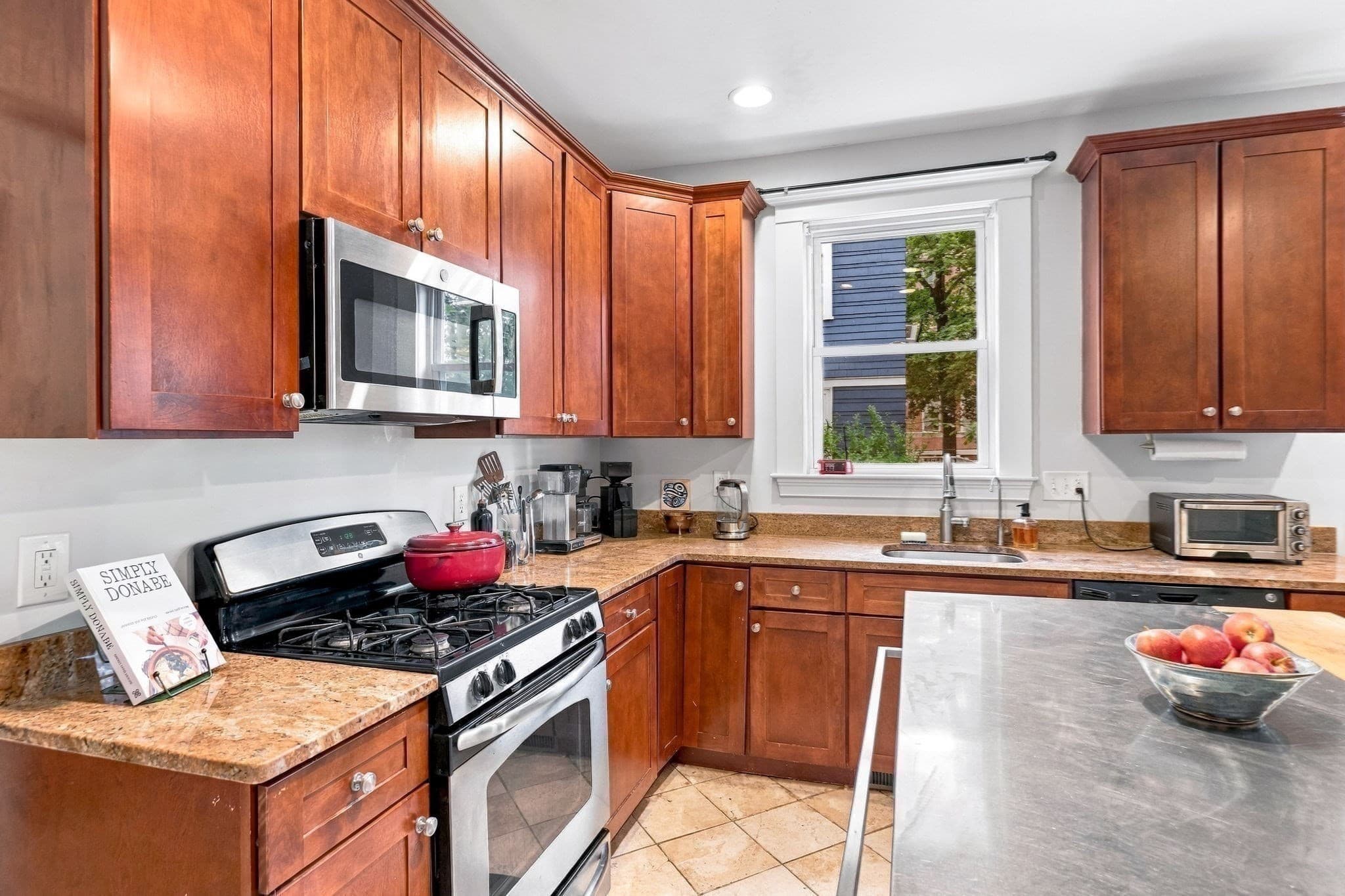Condominium at 22 Hewlett St # 1, Boston MA 02131, Boston, photo 15 of 29
