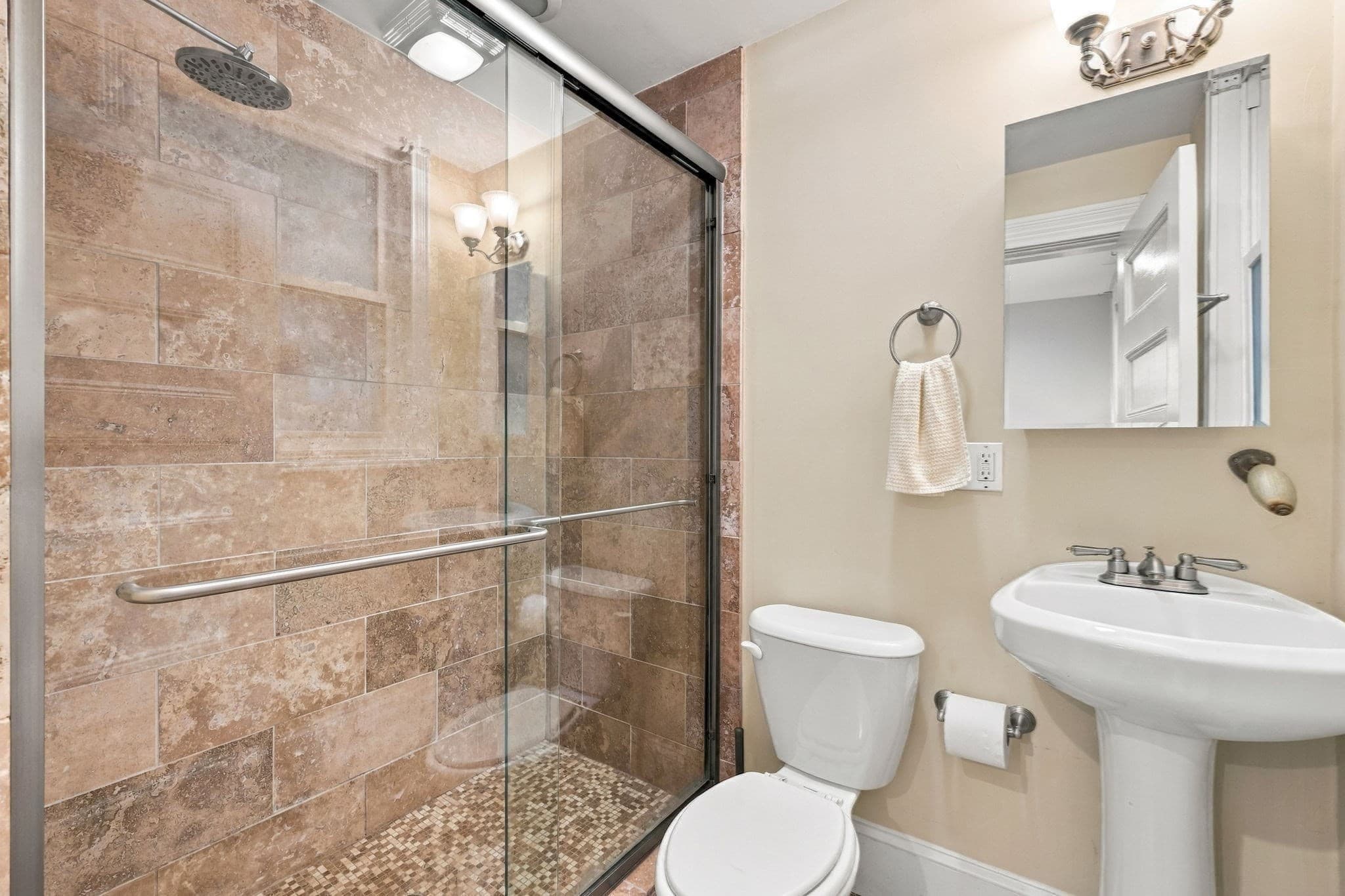 Condominium at 22 Hewlett St # 1, Boston MA 02131, Boston, photo 21 of 29