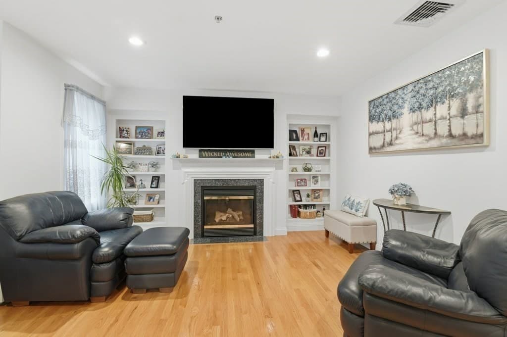 Condominium at 145 Suomi Rd # A2, Quincy MA 02169, Quincy, photo 10 of 39