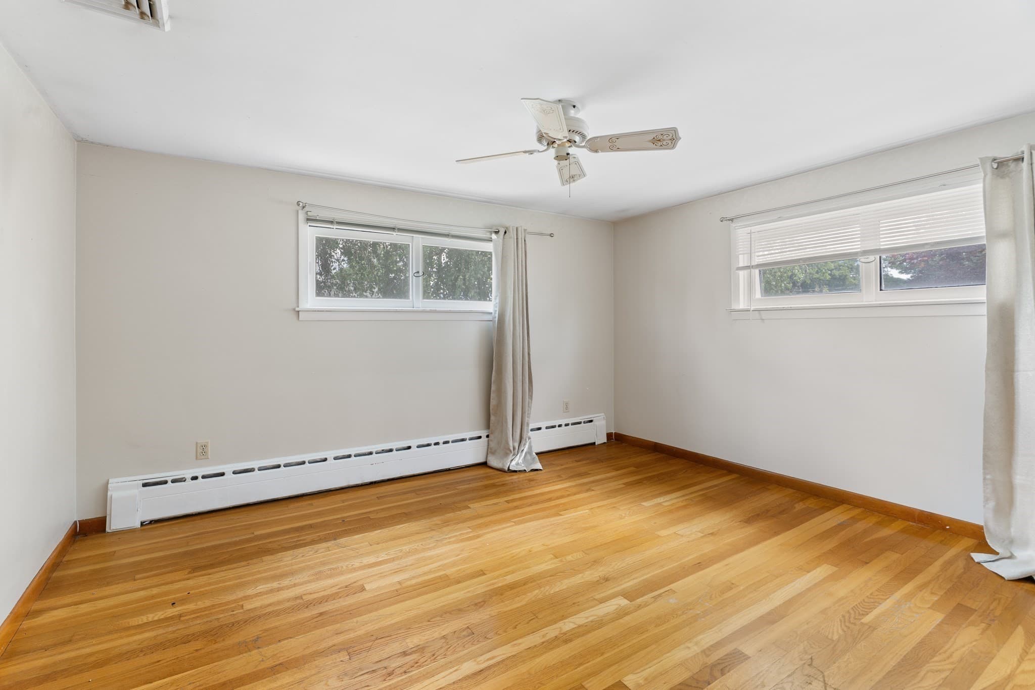Single Family Residence at 42 Marlboro Street, Worcester MA 01604, Worcester, photo 14 of 34