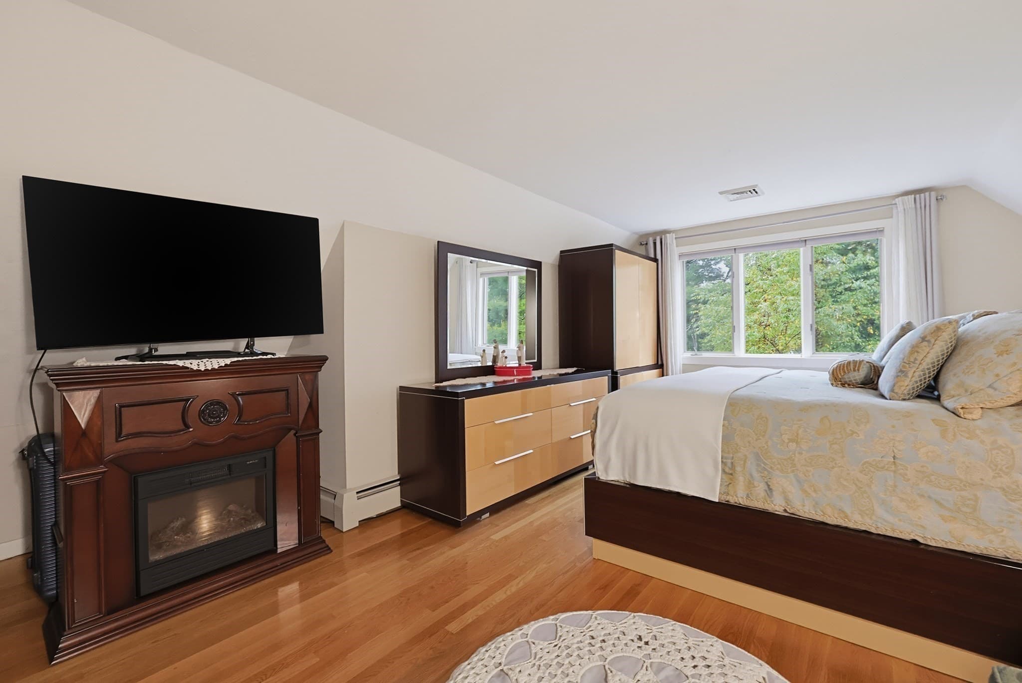 Single Family Residence at 140 Paquawket Path, Groton MA 01450, Groton, photo 28 of 37