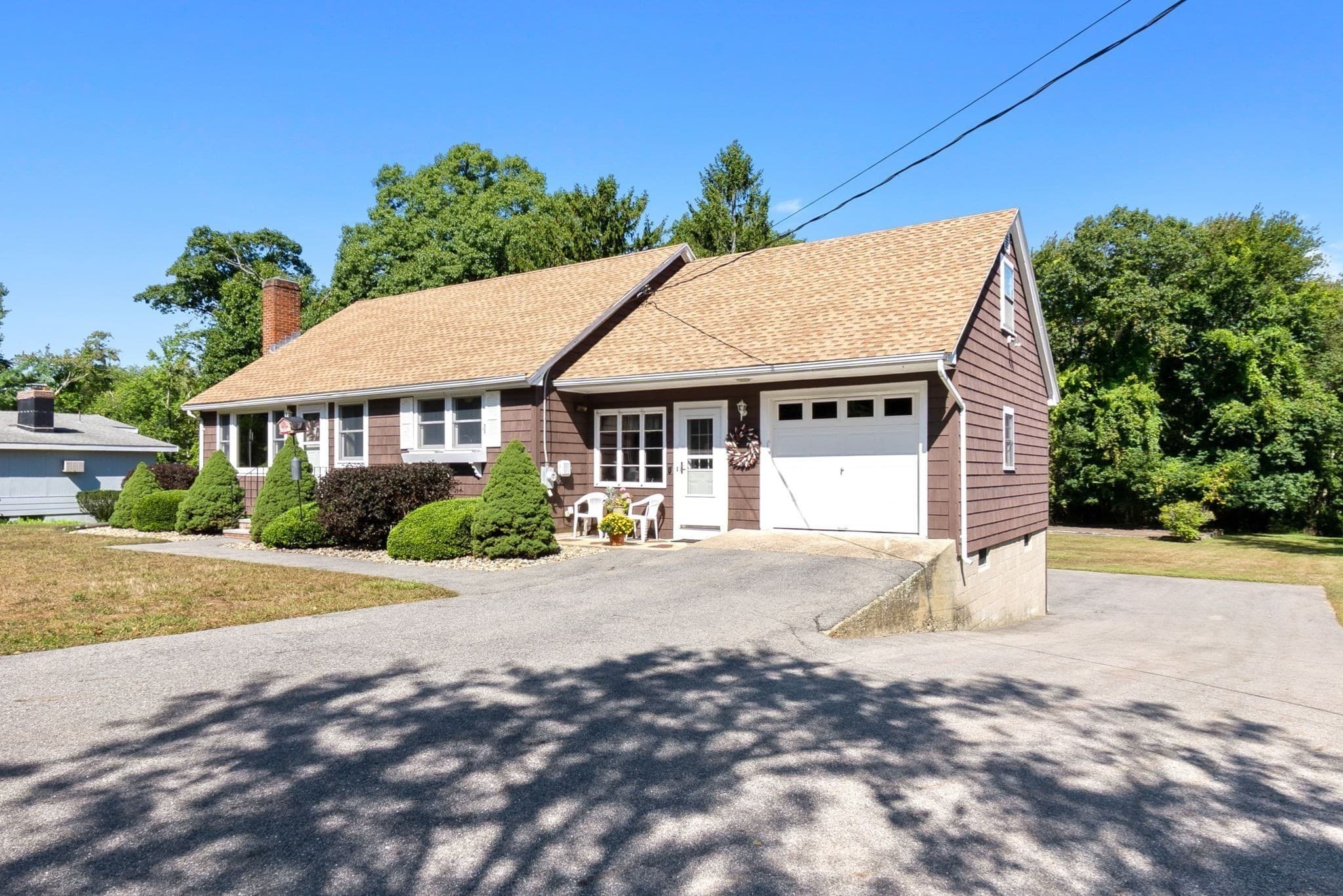 Single Family Residence at 159 Linebrook Road, Ipswich MA 01938, Ipswich, photo 2 of 41