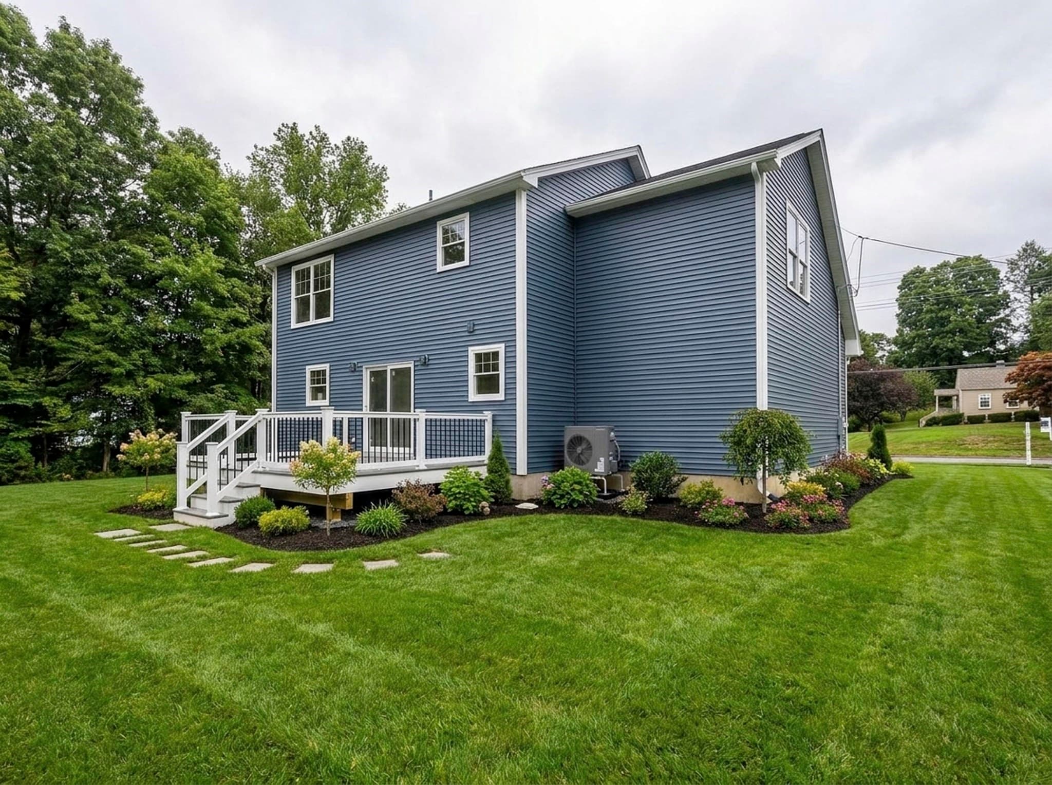 Single Family Residence at 854 Homestead Avenue, Holyoke MA 01040, Holyoke, photo 2 of 4