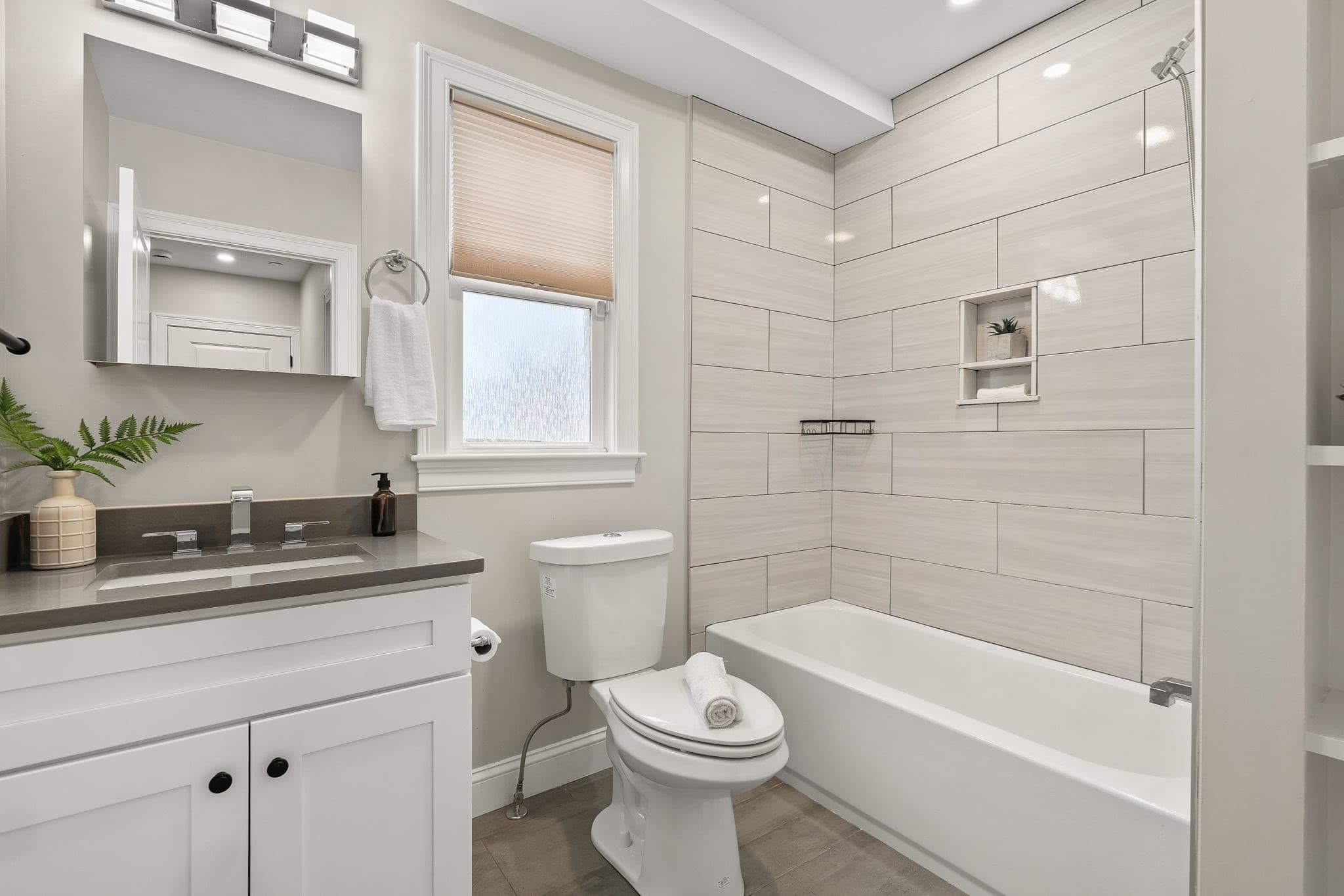 Condominium at 15R Belknap St # 15R, Arlington MA 02474, Arlington, photo 20 of 41