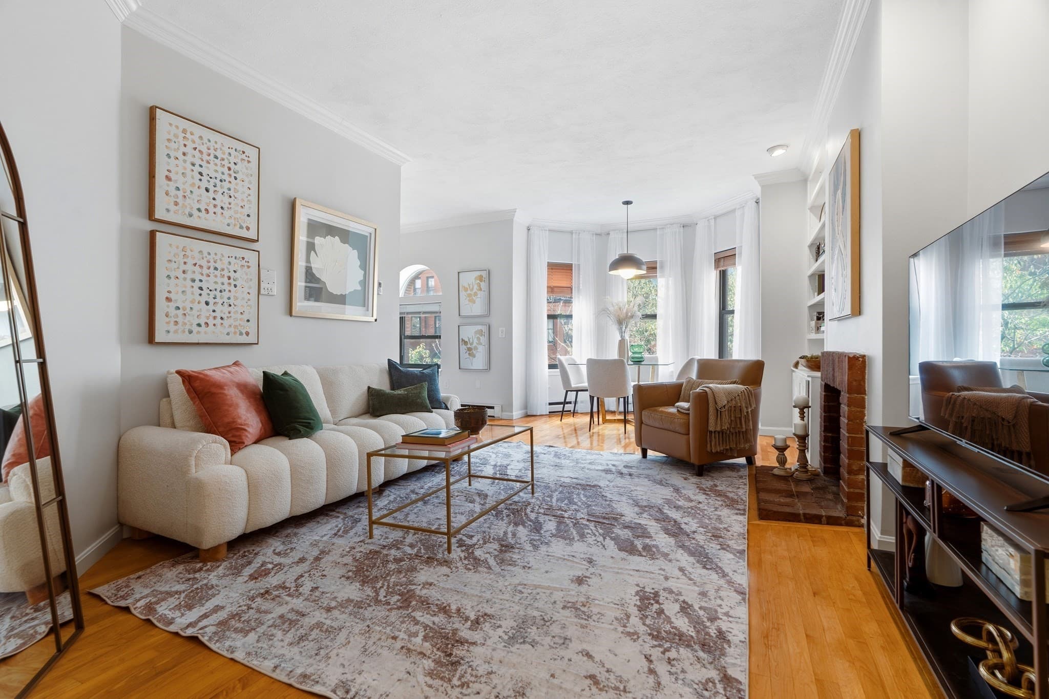 Condominium at 249 W Newton St # 7, Boston MA 02116, Boston, photo 2 of 30