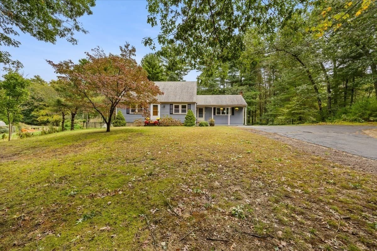 Single Family Residence at 211 Cross St, Hanson MA 02341, Hanson, photo 29 of 32