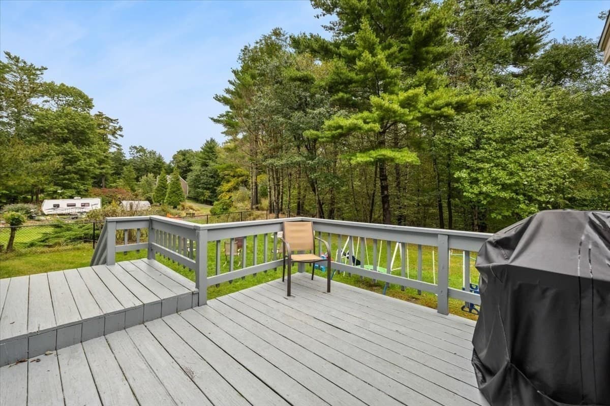 Single Family Residence at 211 Cross St, Hanson MA 02341, Hanson, photo 25 of 32