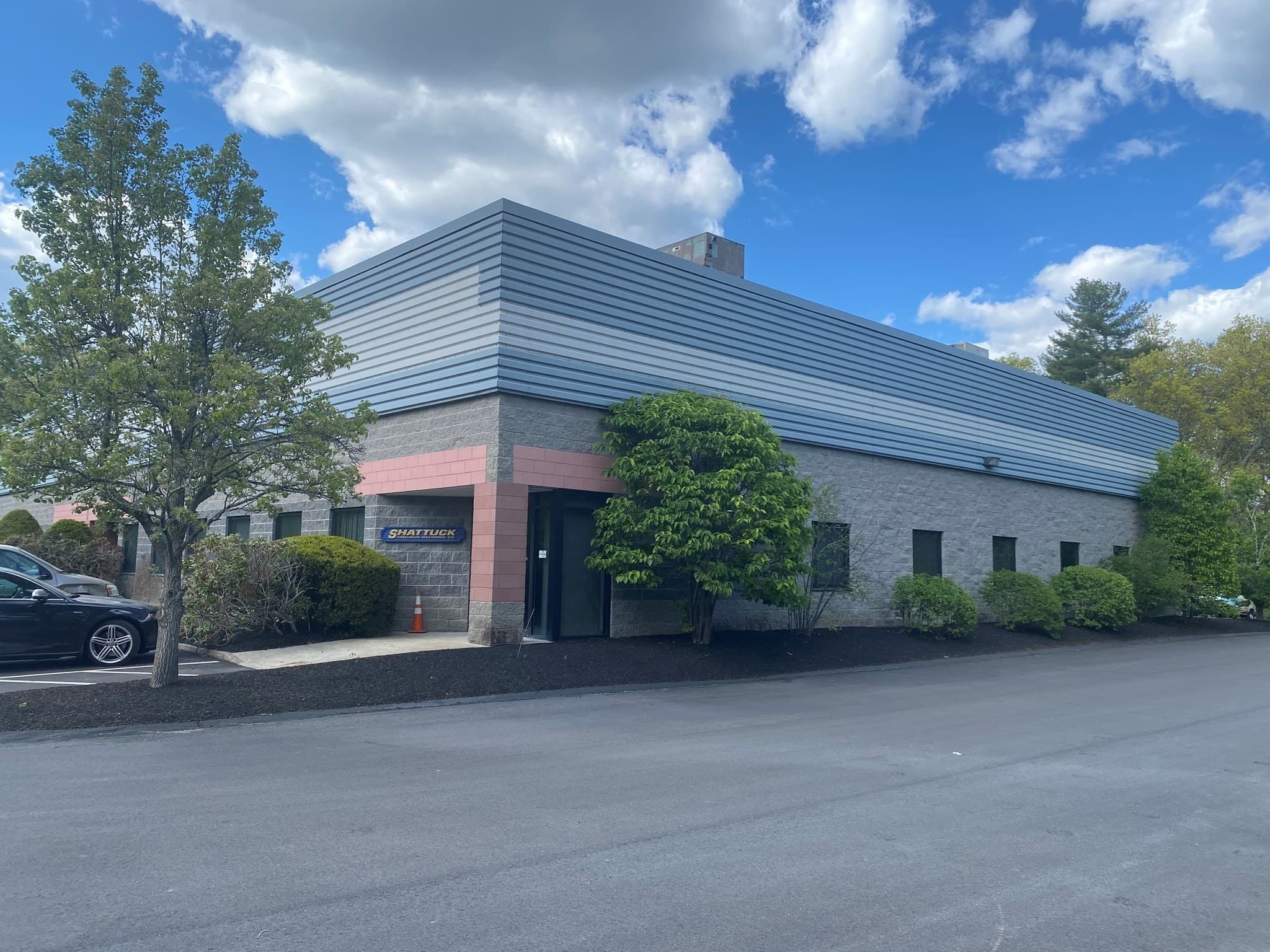 2 Park Dr, Westford MA 01886