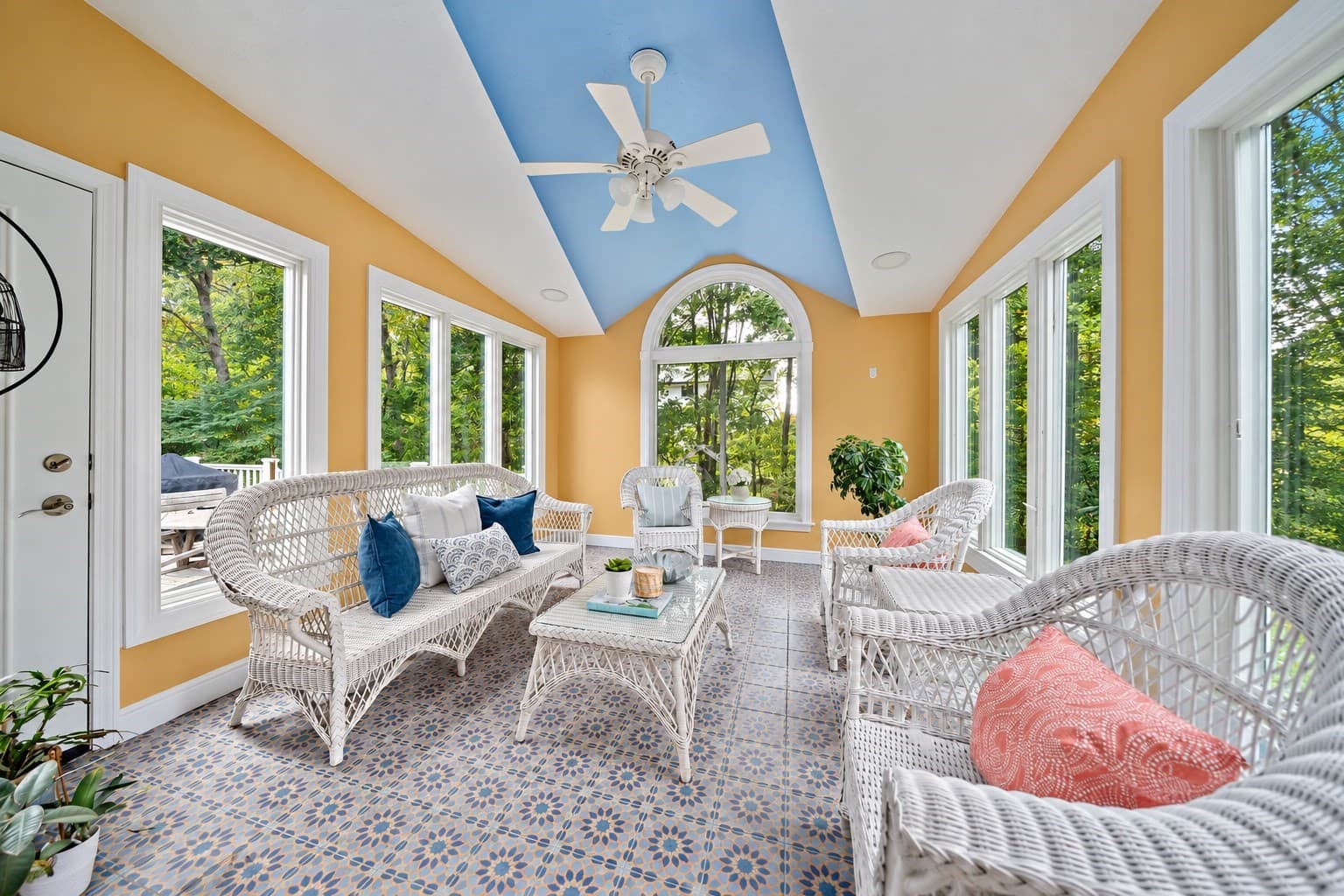 Single Family Residence at 6 Seminole Rd, Canton MA 02021, Canton, photo 12 of 34