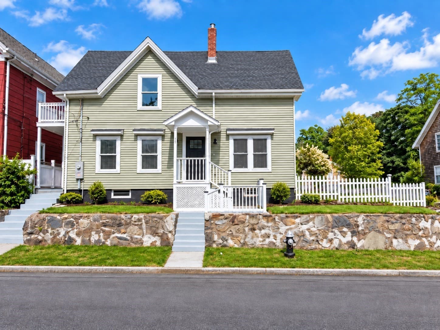 40 Pine Ave, Brockton MA 02302