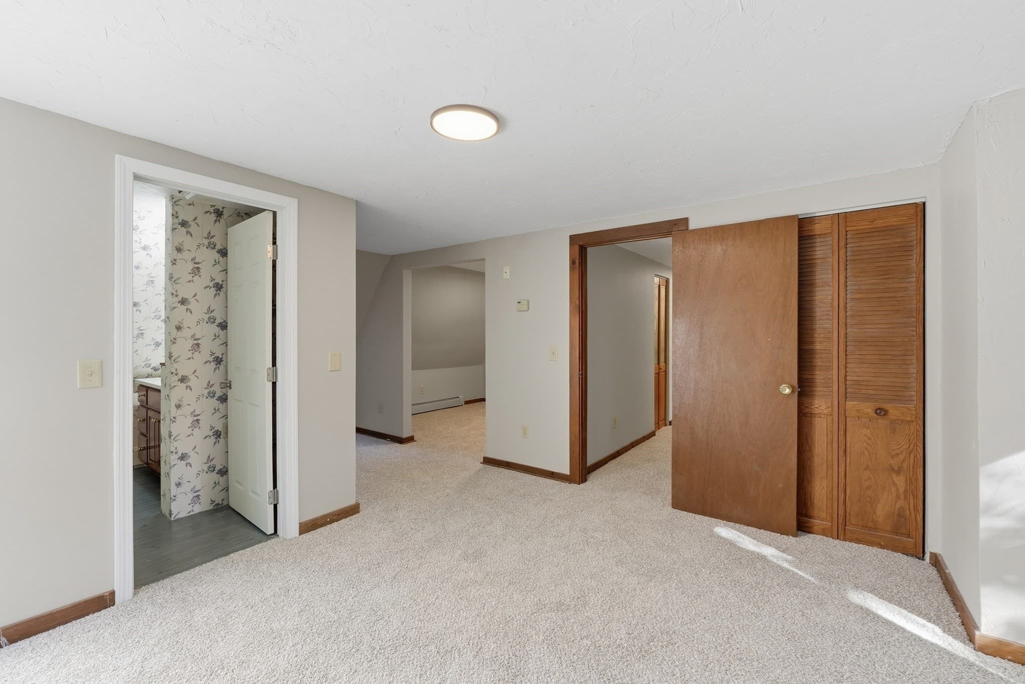 Single Family Residence at 221 Pierce Rd, West Brookfield MA 01585, West Brookfield, photo 20 of 41