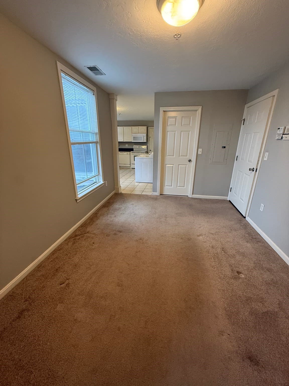 Condominium at 166 Village St # 202, Medway MA 02053, photo 22 of 30