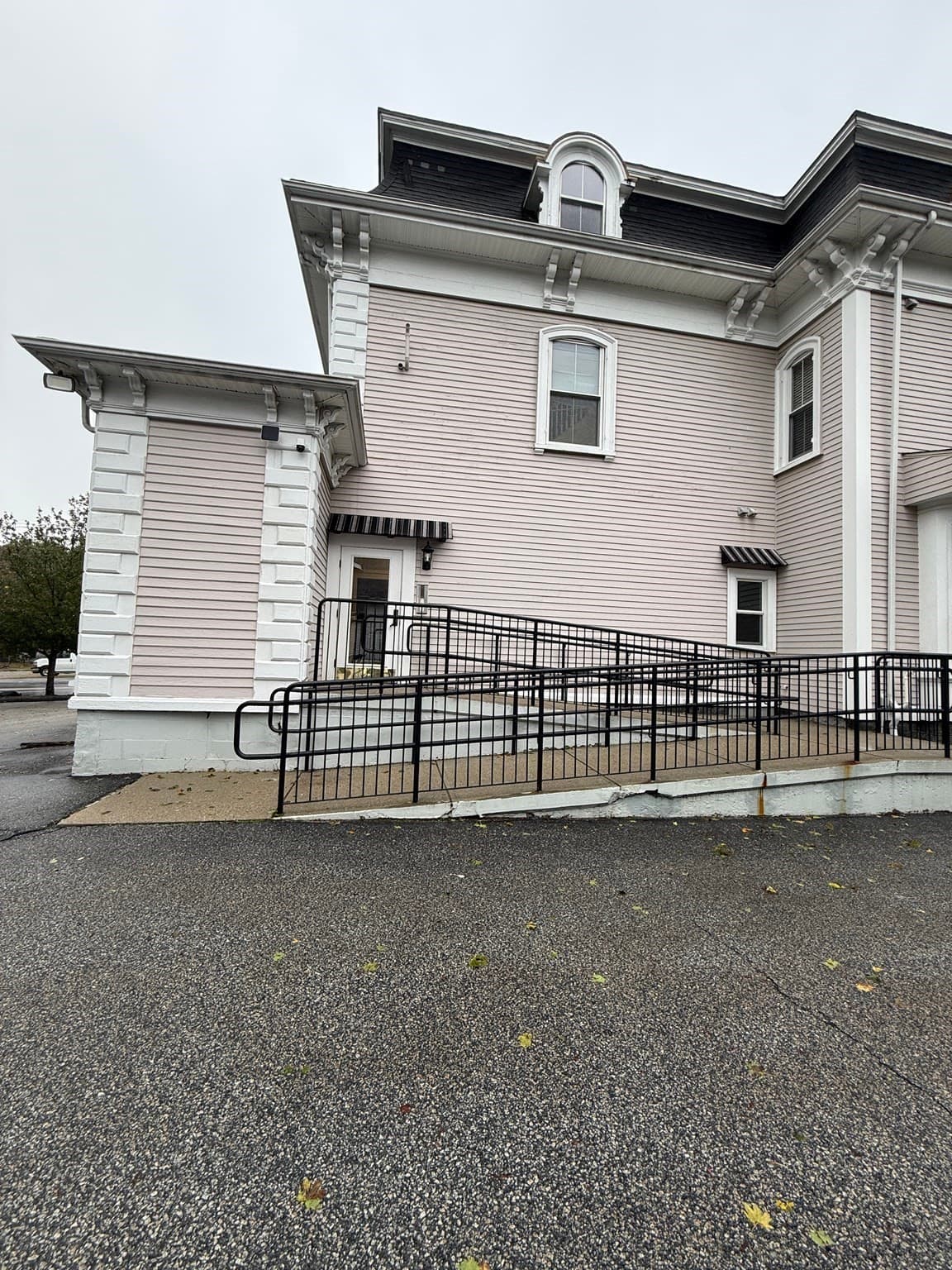 Condominium at 166 Village St # 202, Medway MA 02053, photo 9 of 30