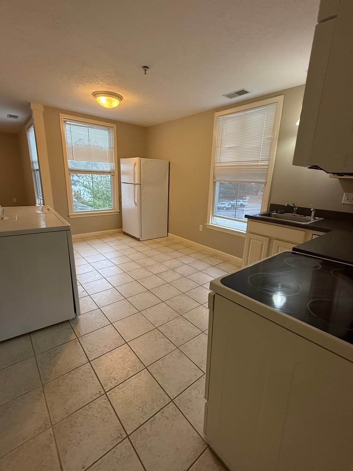 Condominium at 166 Village St # 202, Medway MA 02053, photo 11 of 30