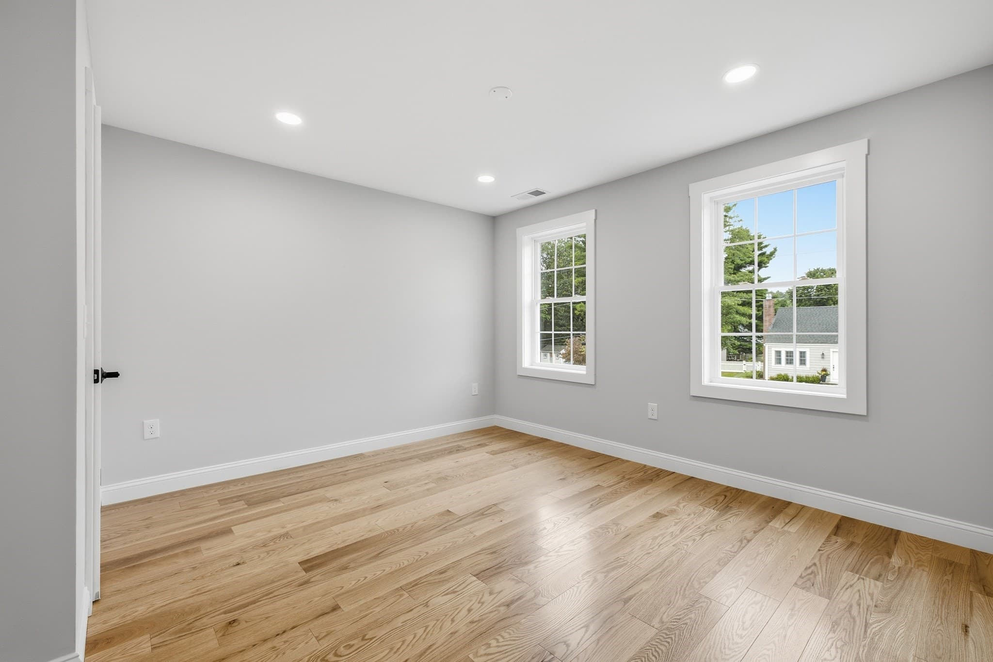Single Family Residence at 11 Hutchins Circle, Lynnfield MA 01940, Lynnfield, photo 20 of 32