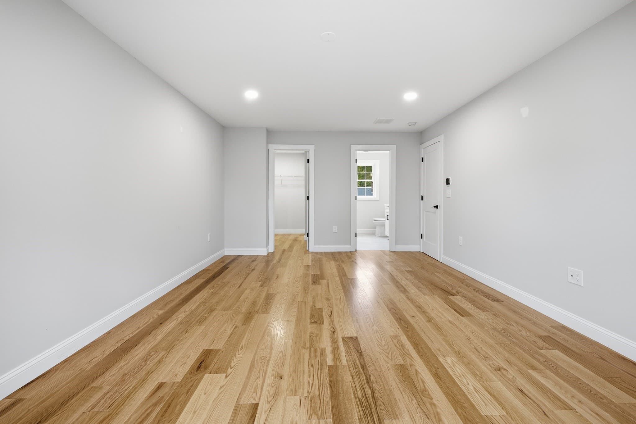 Single Family Residence at 11 Hutchins Circle, Lynnfield MA 01940, Lynnfield, photo 19 of 32