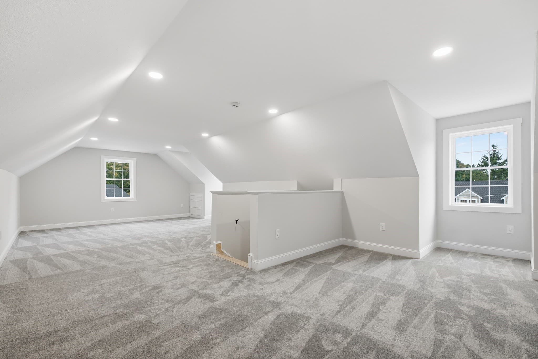 Single Family Residence at 11 Hutchins Circle, Lynnfield MA 01940, Lynnfield, photo 25 of 32