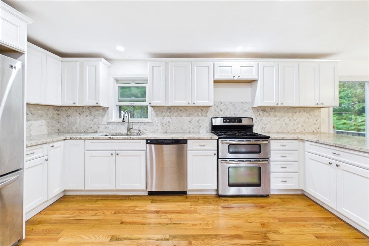 Single Family Residence at 37 Gooseberry Ln, Barnstable MA 02648, Barnstable, photo 14 of 23