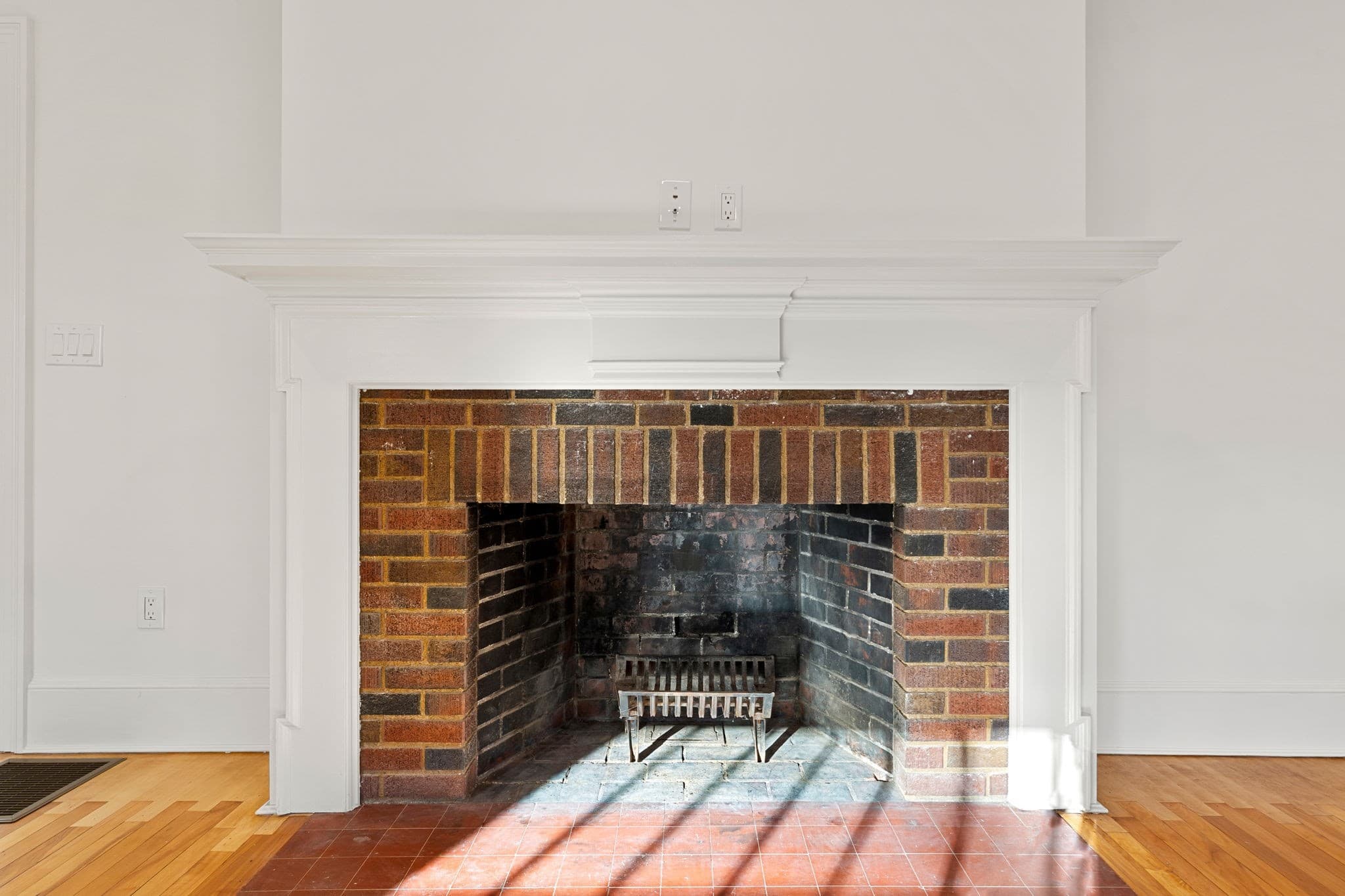 Single Family Residence at 72 Berwick St, Worcester MA 01602, Worcester, photo 21 of 42