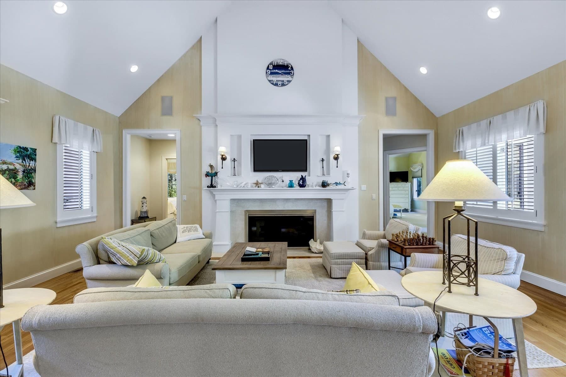 Single Family Residence at 100 The Paddock Cir, Mashpee MA 02649, Mashpee, photo 7 of 39