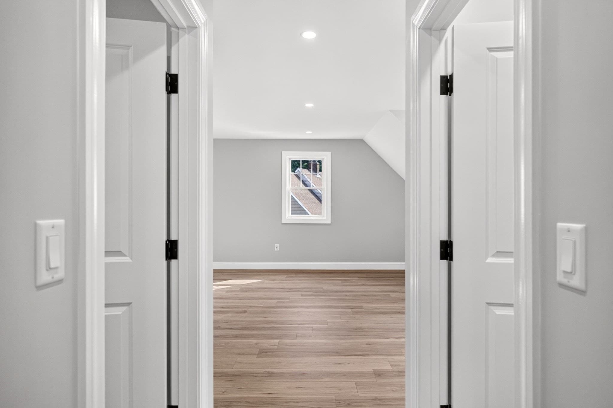 Single Family Residence at 9 Estrella Ln, Falmouth MA 02536, Falmouth, photo 15 of 42