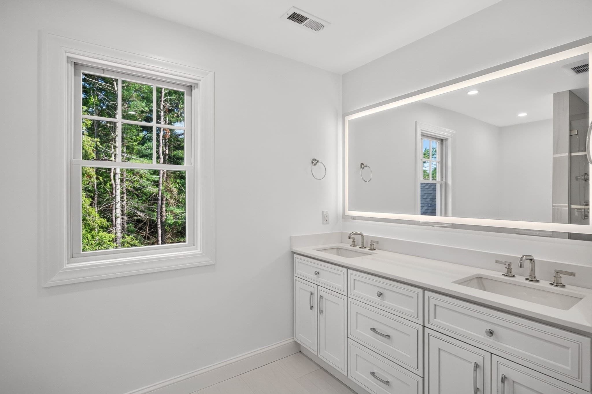 Single Family Residence at 9 Estrella Ln, Falmouth MA 02536, Falmouth, photo 19 of 42