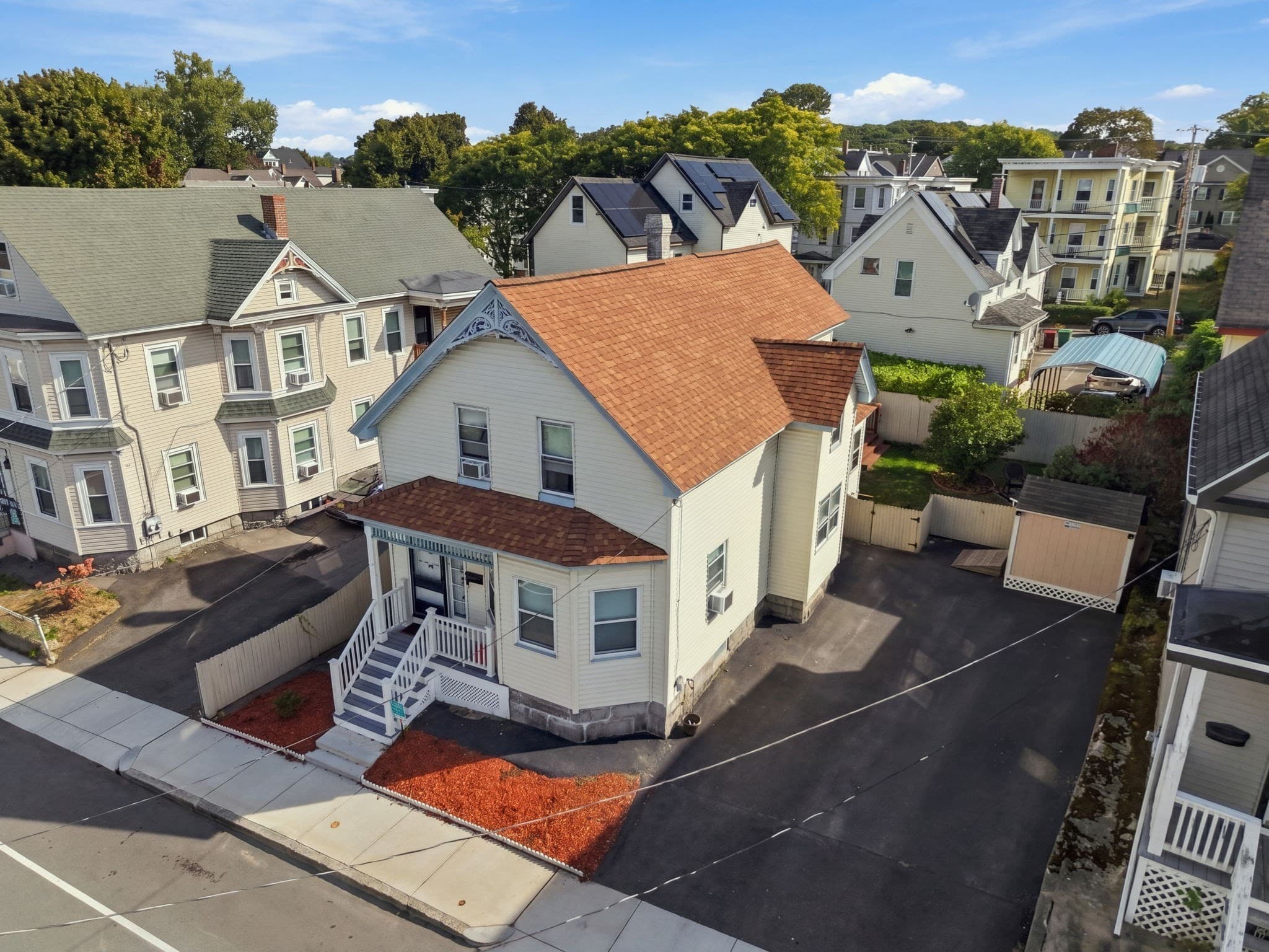 15 Otis St, Lowell MA 01852