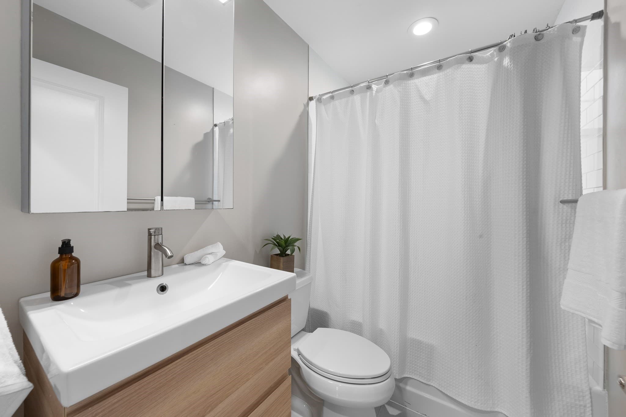 Condominium at 13 Laurel Street # 1, Arlington MA 02476, Arlington, photo 27 of 37