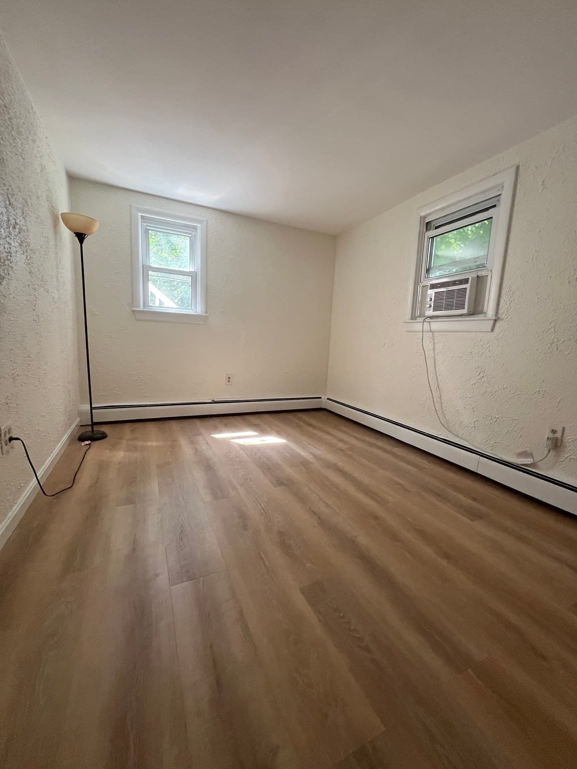 5-9 Family at 9 Wachusett St, Worcester MA 01609, Worcester, photo 7 of 14