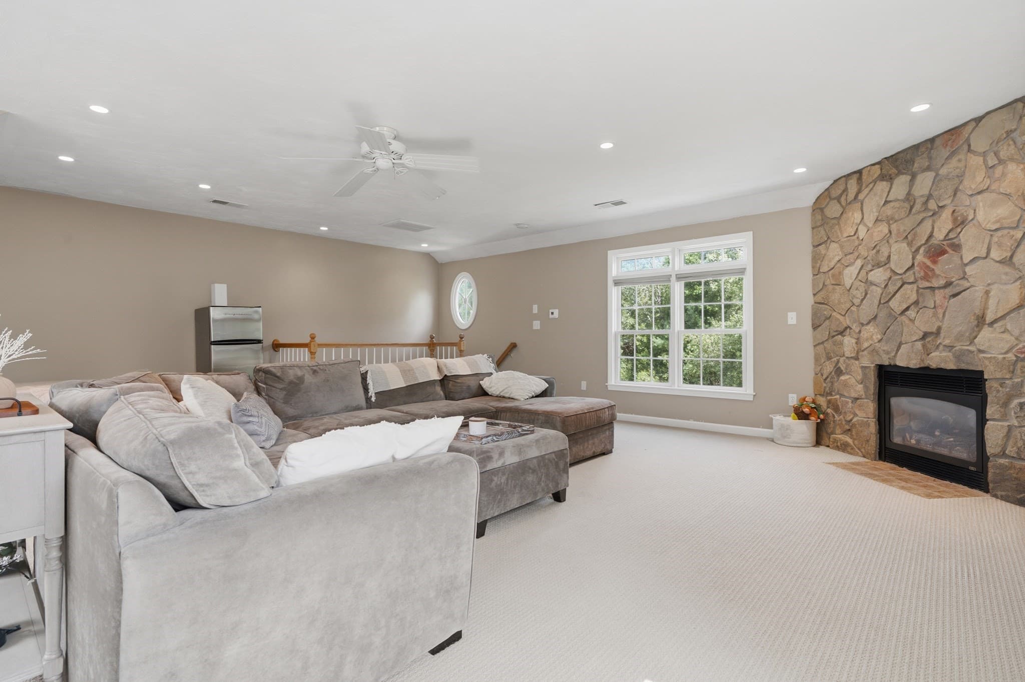 Single Family Residence at 15 Bird Rd, Mansfield MA 02048, Mansfield, photo 7 of 42