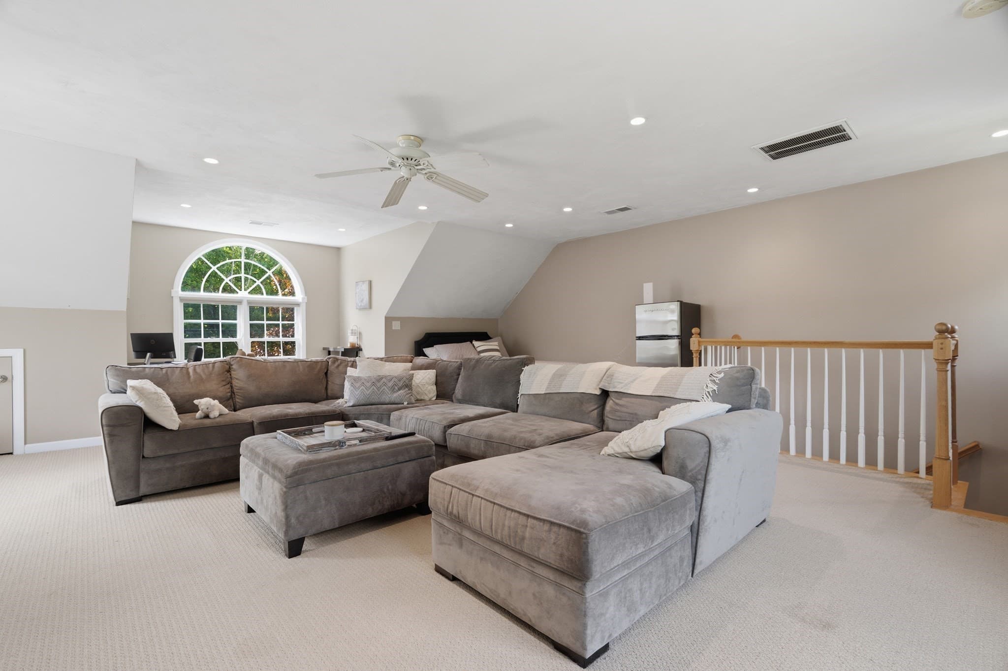 Single Family Residence at 15 Bird Rd, Mansfield MA 02048, Mansfield, photo 5 of 42