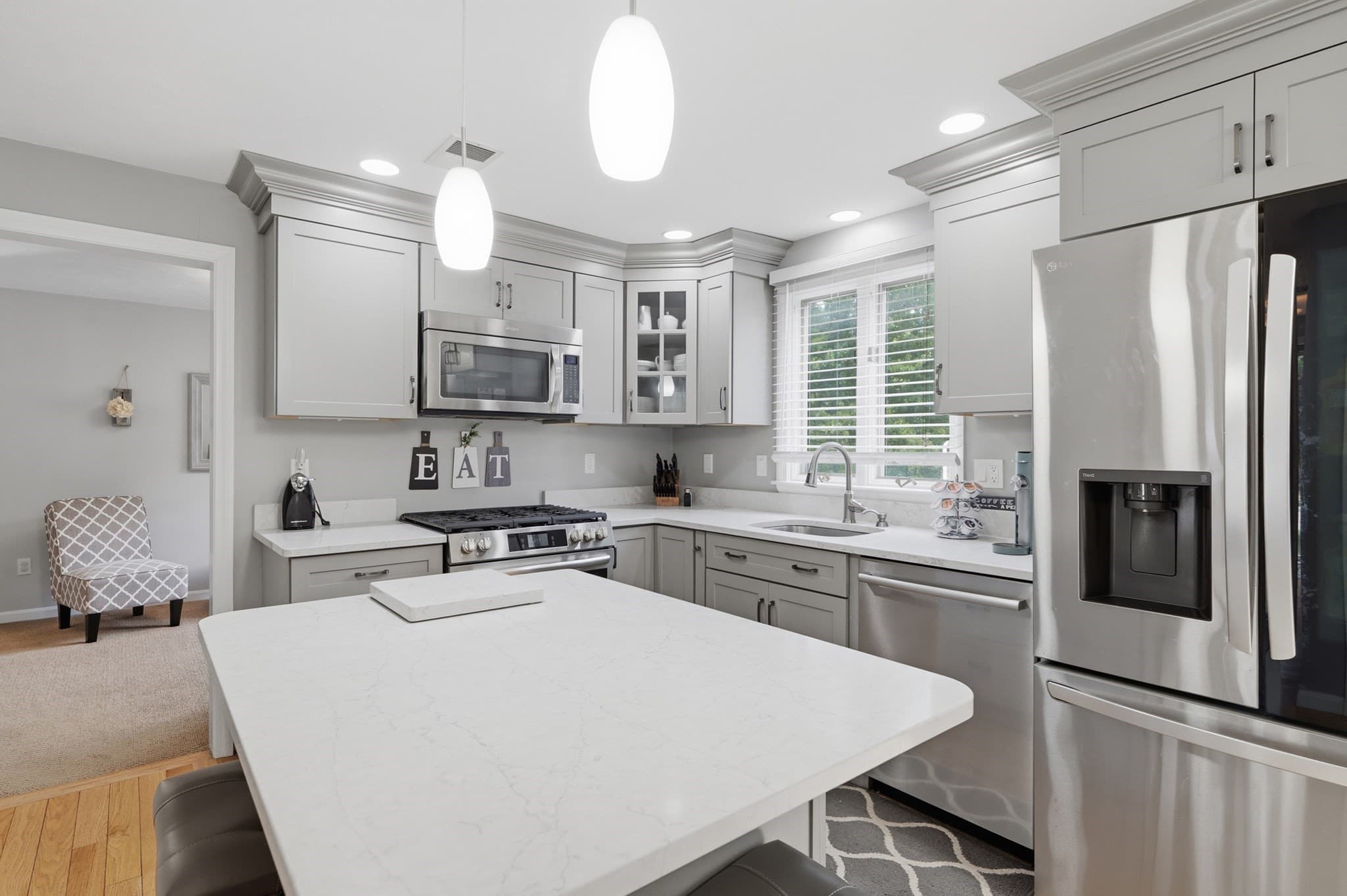 Single Family Residence at 15 Bird Rd, Mansfield MA 02048, Mansfield, photo 14 of 42