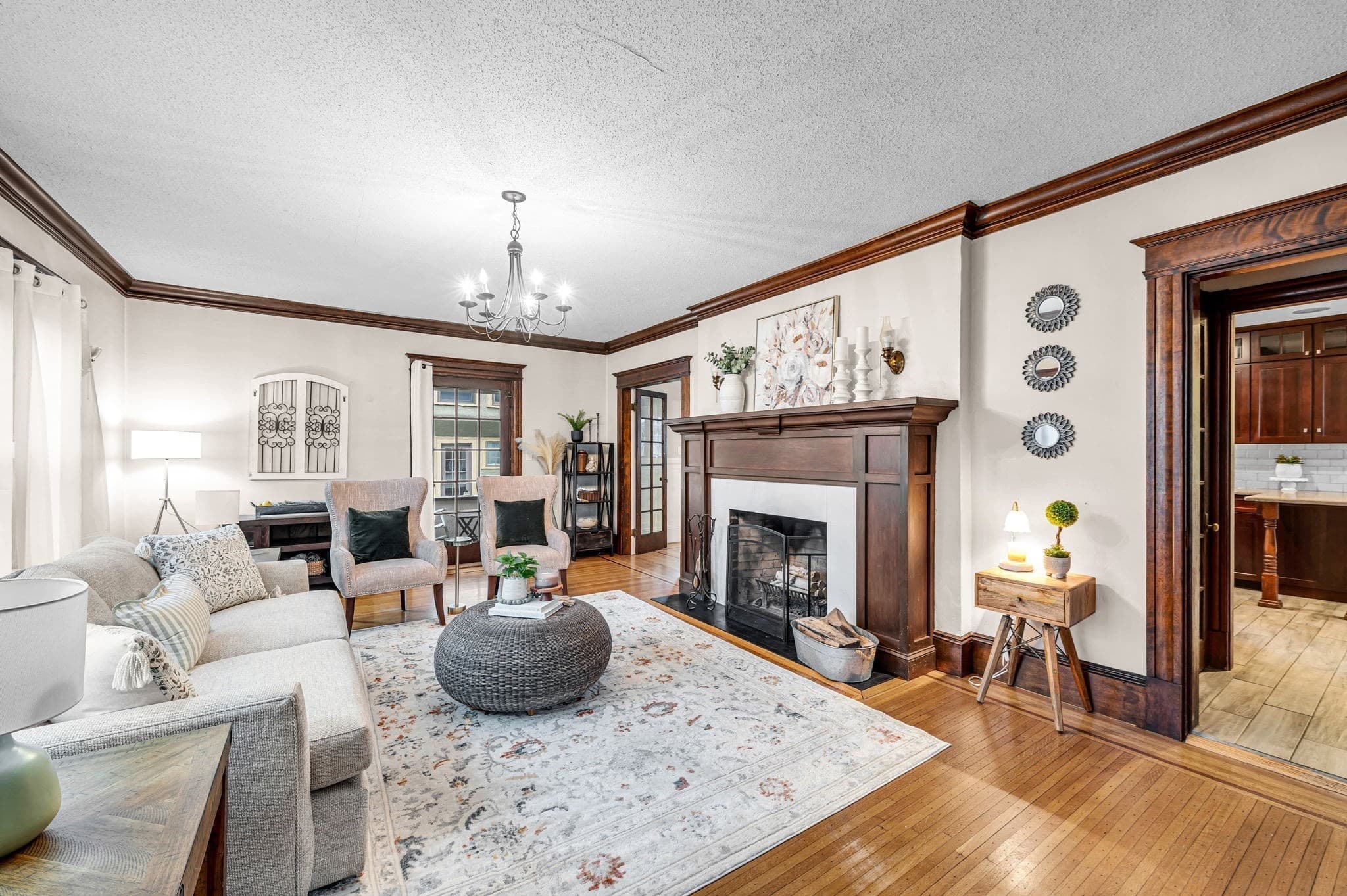 Single Family Residence at 22 S Park Ave, Longmeadow MA 01106, Longmeadow, photo 2 of 42