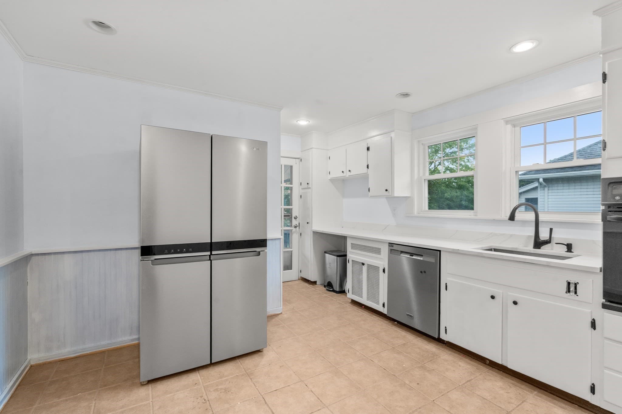 Condominium at 25-27 Dalton Road # 27, Belmont MA 02478, Belmont, photo 9 of 19