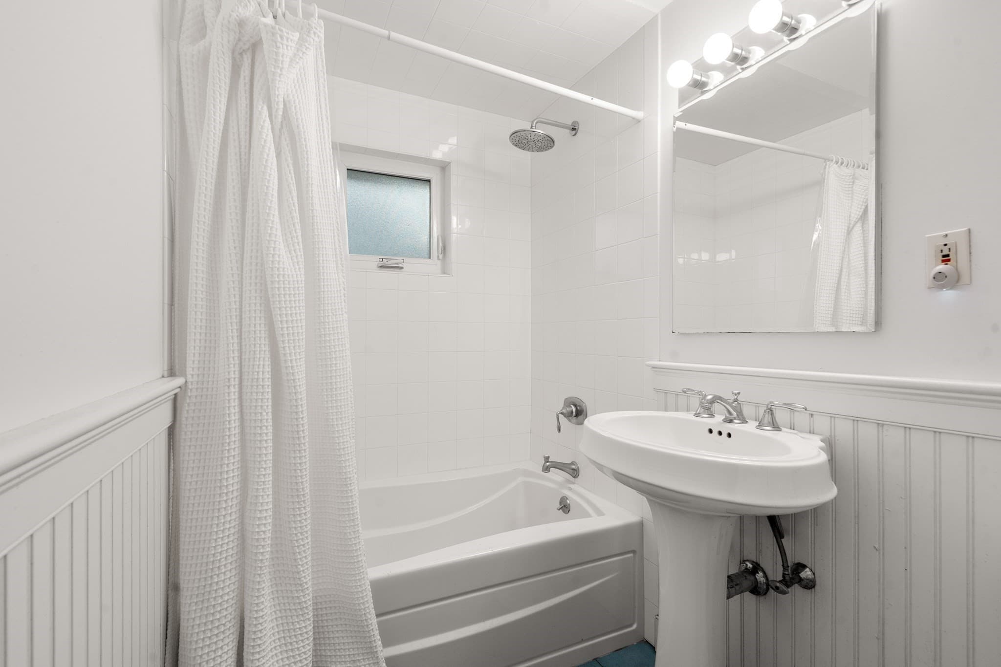 Condominium at 25-27 Dalton Road # 27, Belmont MA 02478, Belmont, photo 15 of 19
