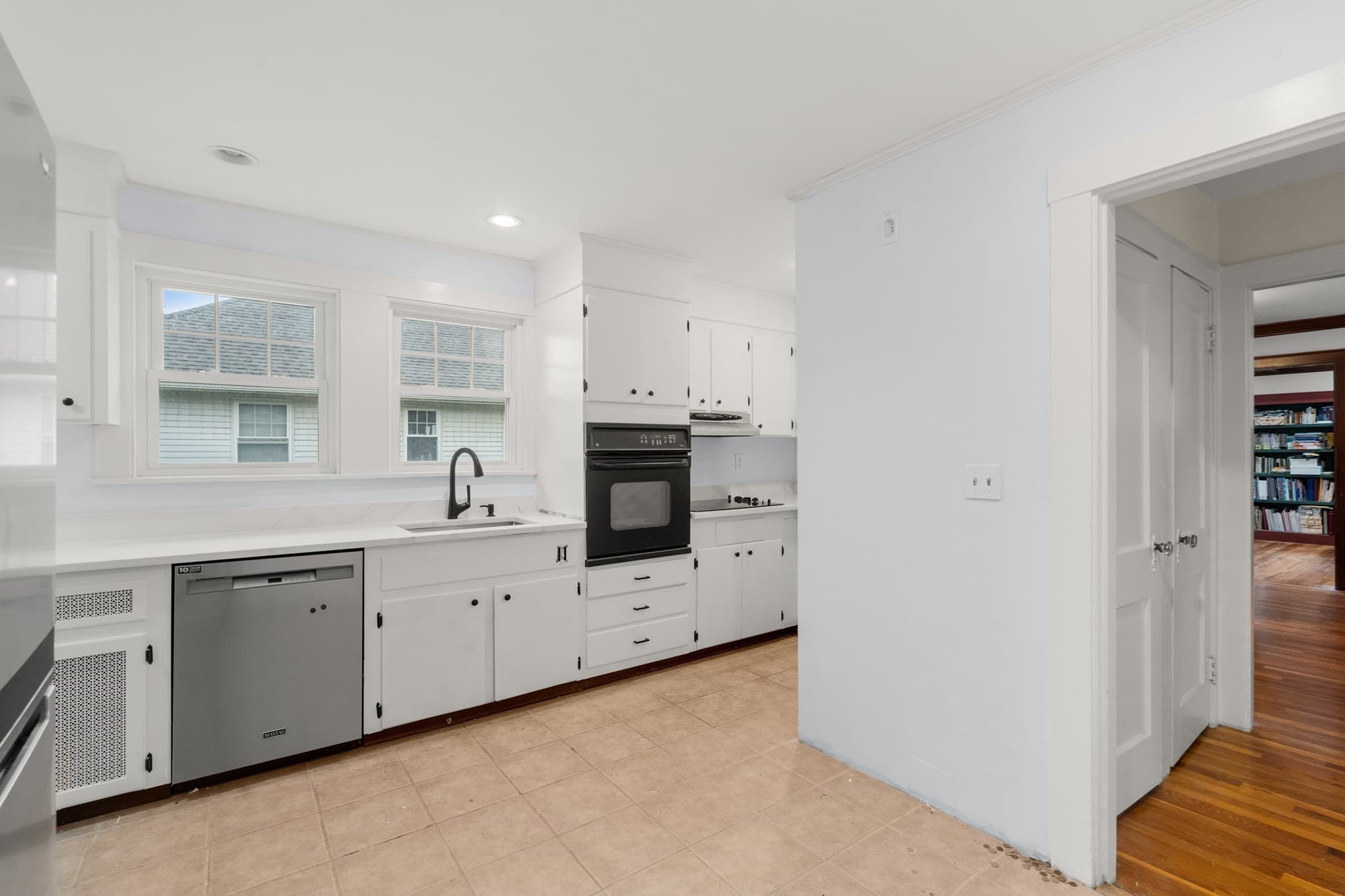 Condominium at 25-27 Dalton Road # 27, Belmont MA 02478, Belmont, photo 8 of 19