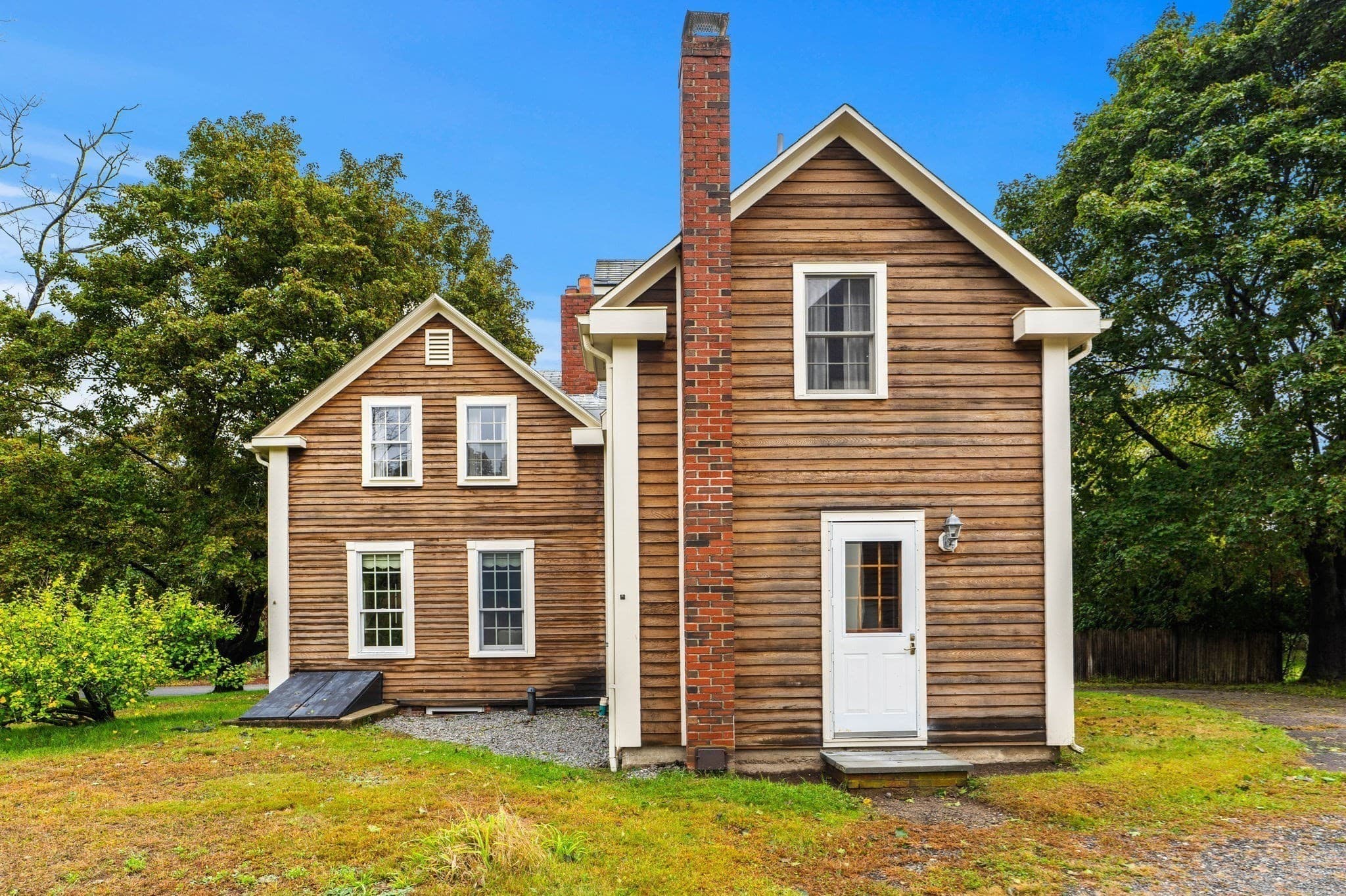 Single Family Residence at 55 Garrison St, Groveland MA 01834, Groveland, photo 6 of 35