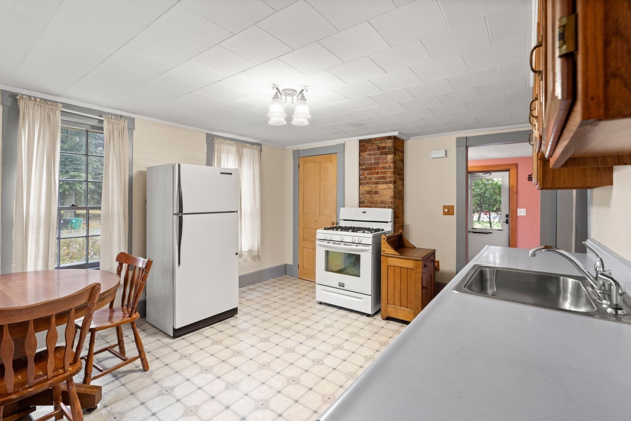 Single Family Residence at 55 Garrison St, Groveland MA 01834, Groveland, photo 17 of 35
