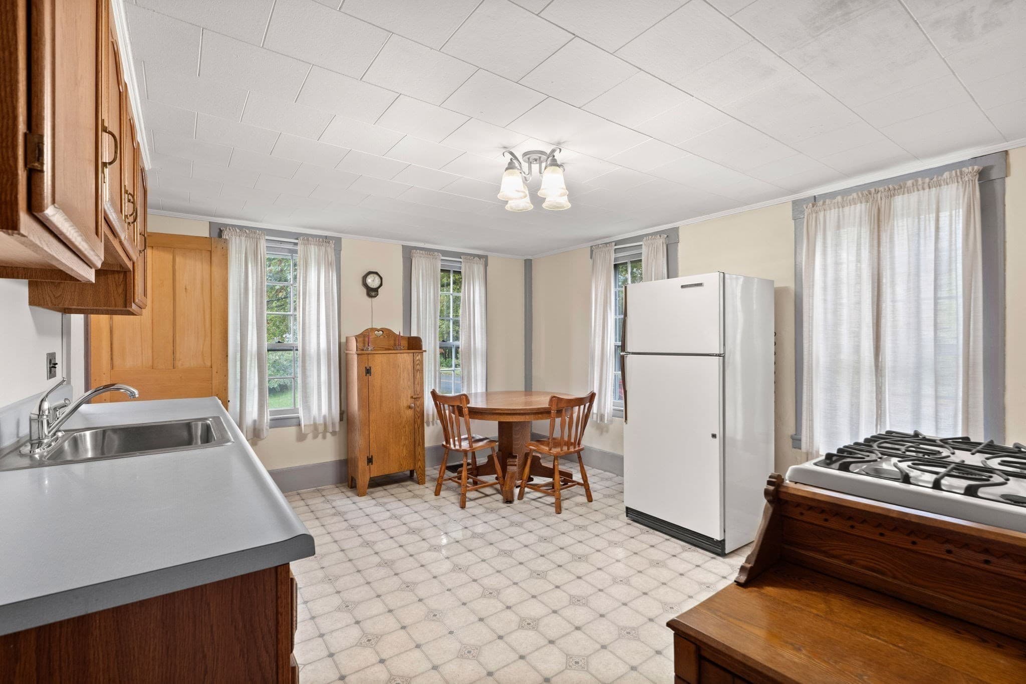 Single Family Residence at 55 Garrison St, Groveland MA 01834, Groveland, photo 16 of 35