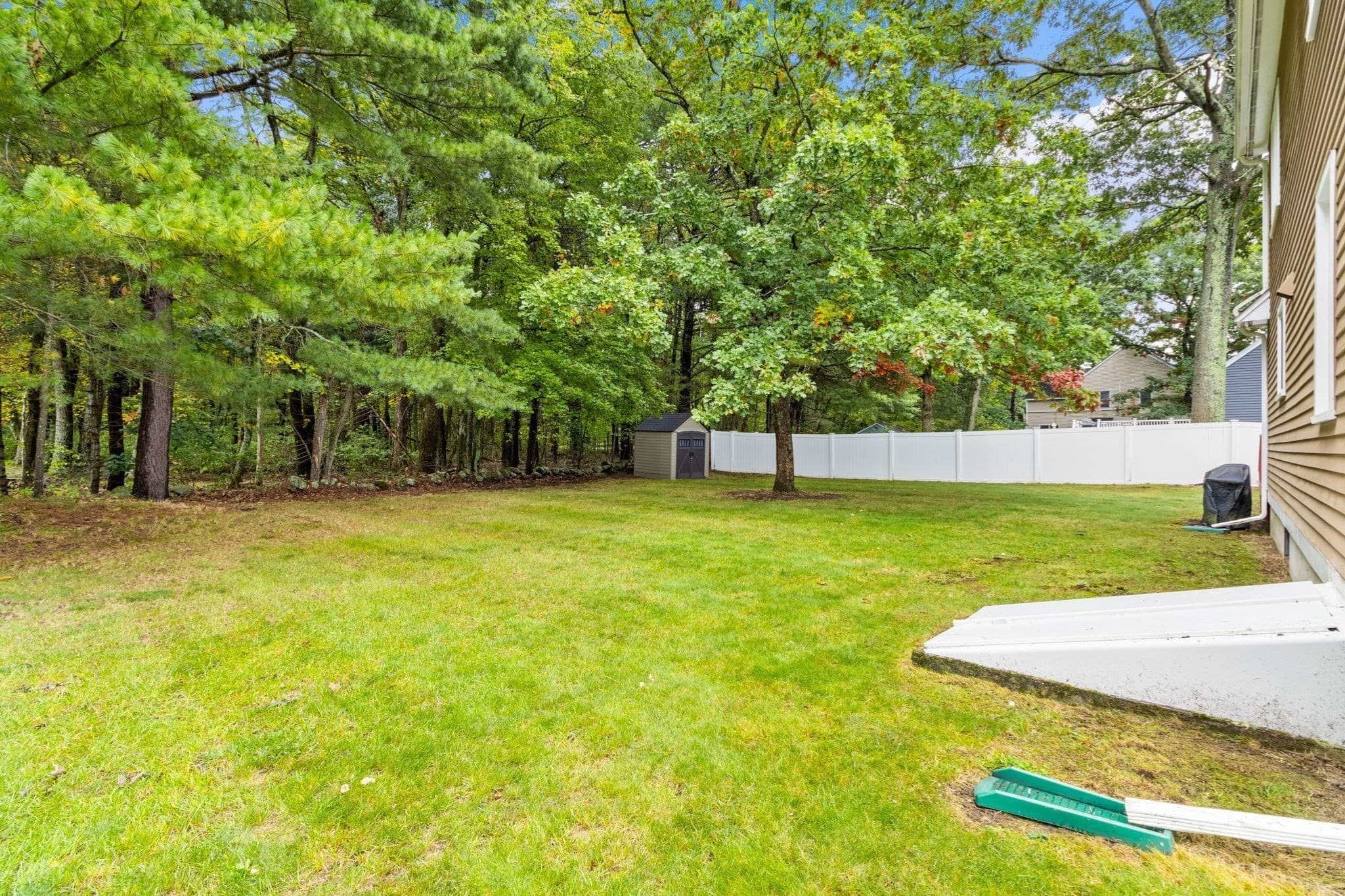 Single Family Residence at 2701 Pouliot Pl, Wilmington MA 01887, Wilmington, photo 14 of 16