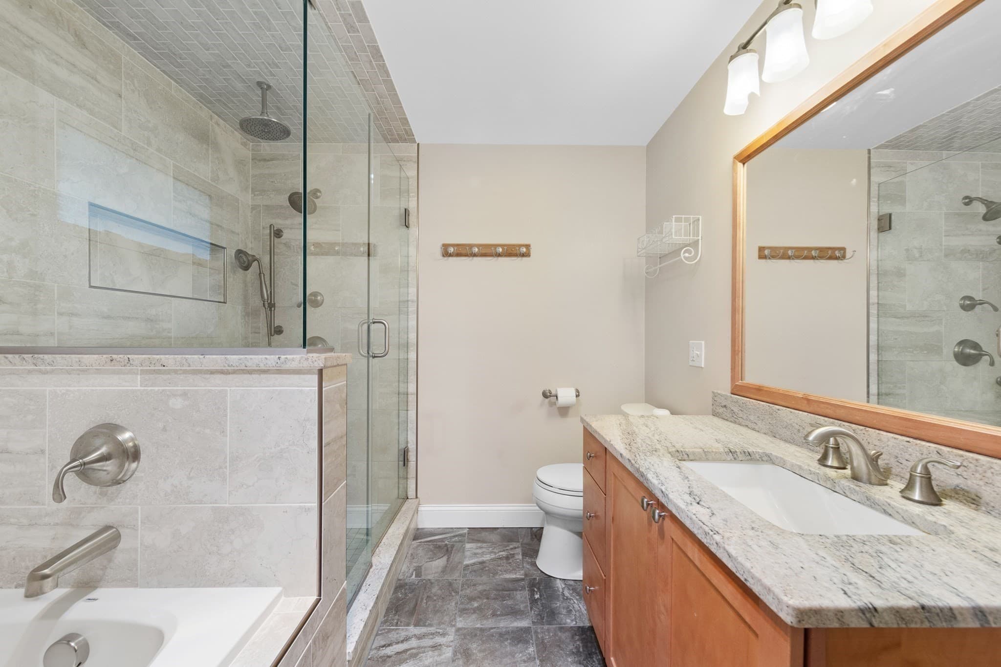 Single Family Residence at 41 Old Mystic, Arlington MA 02474, Arlington, photo 12 of 28