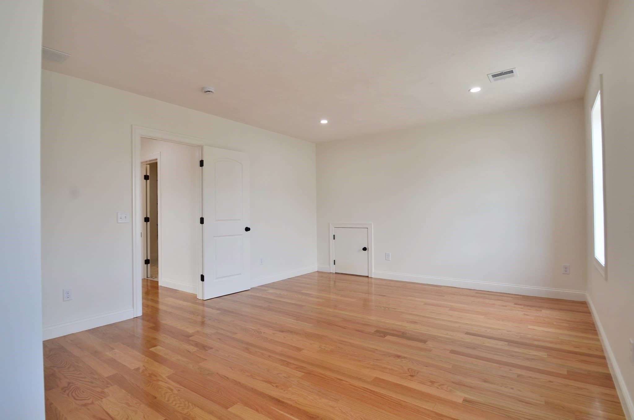 Single Family Residence at 21C Crownshield # 21C, Uxbridge MA 01569, Uxbridge, photo 14 of 21