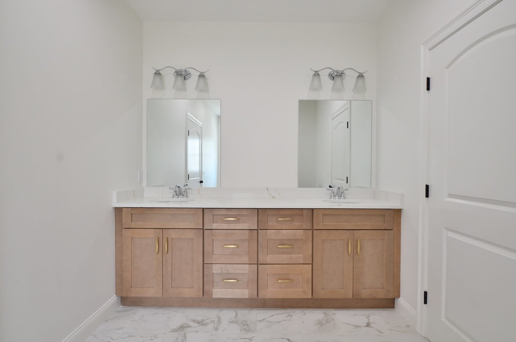 Single Family Residence at 21C Crownshield # 21C, Uxbridge MA 01569, Uxbridge, photo 15 of 21